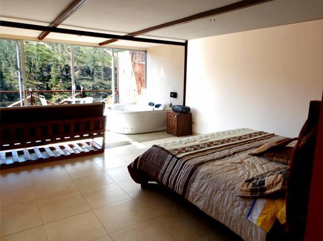 Nayon Xtreme Valley Hotel Quito Bagian luar foto